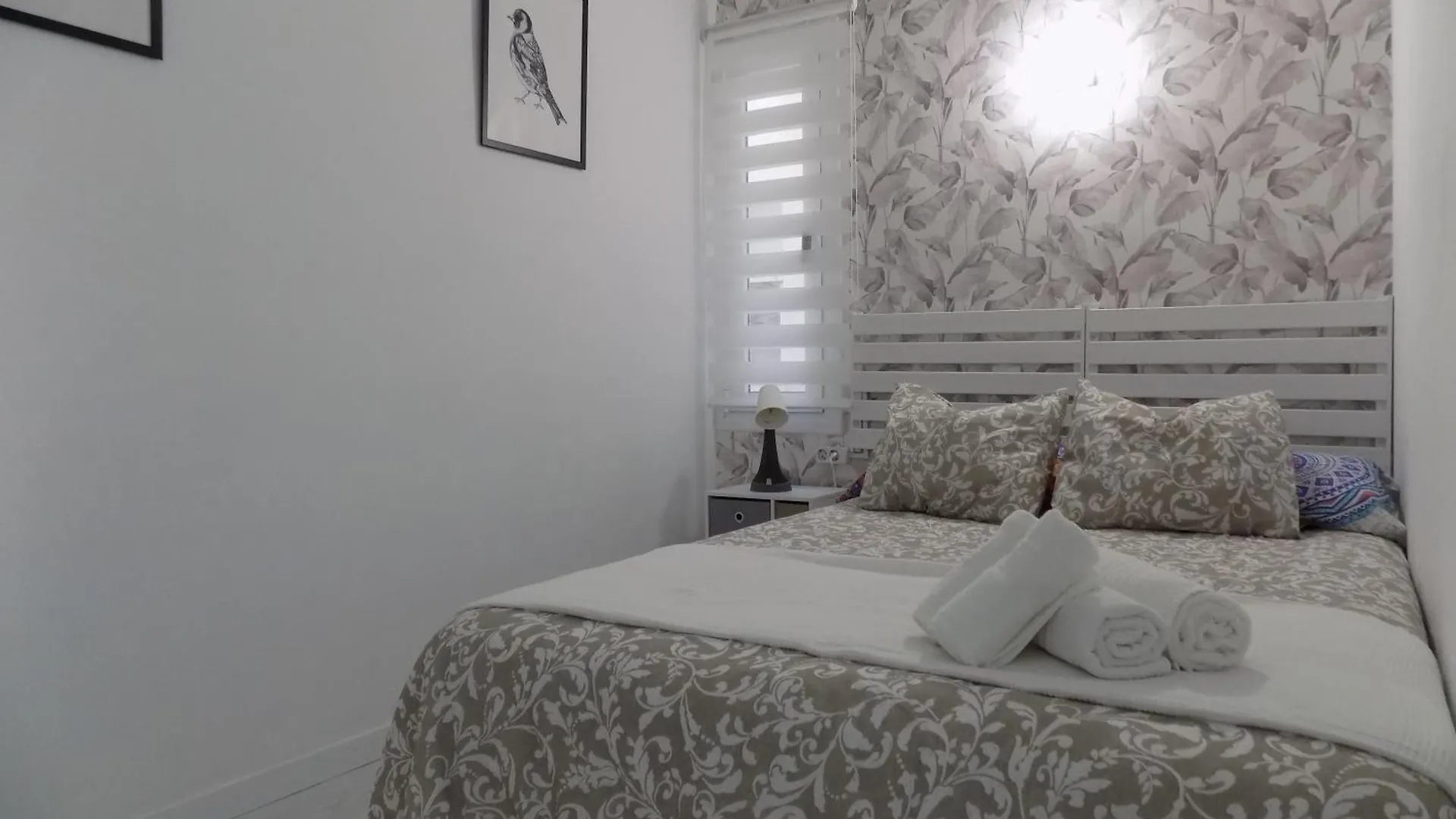 Apartamento Salinas 150M Playa Fuengirola 0*,  España